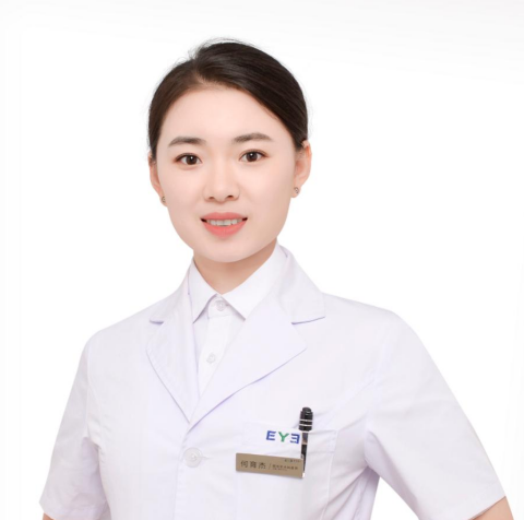 何育杰